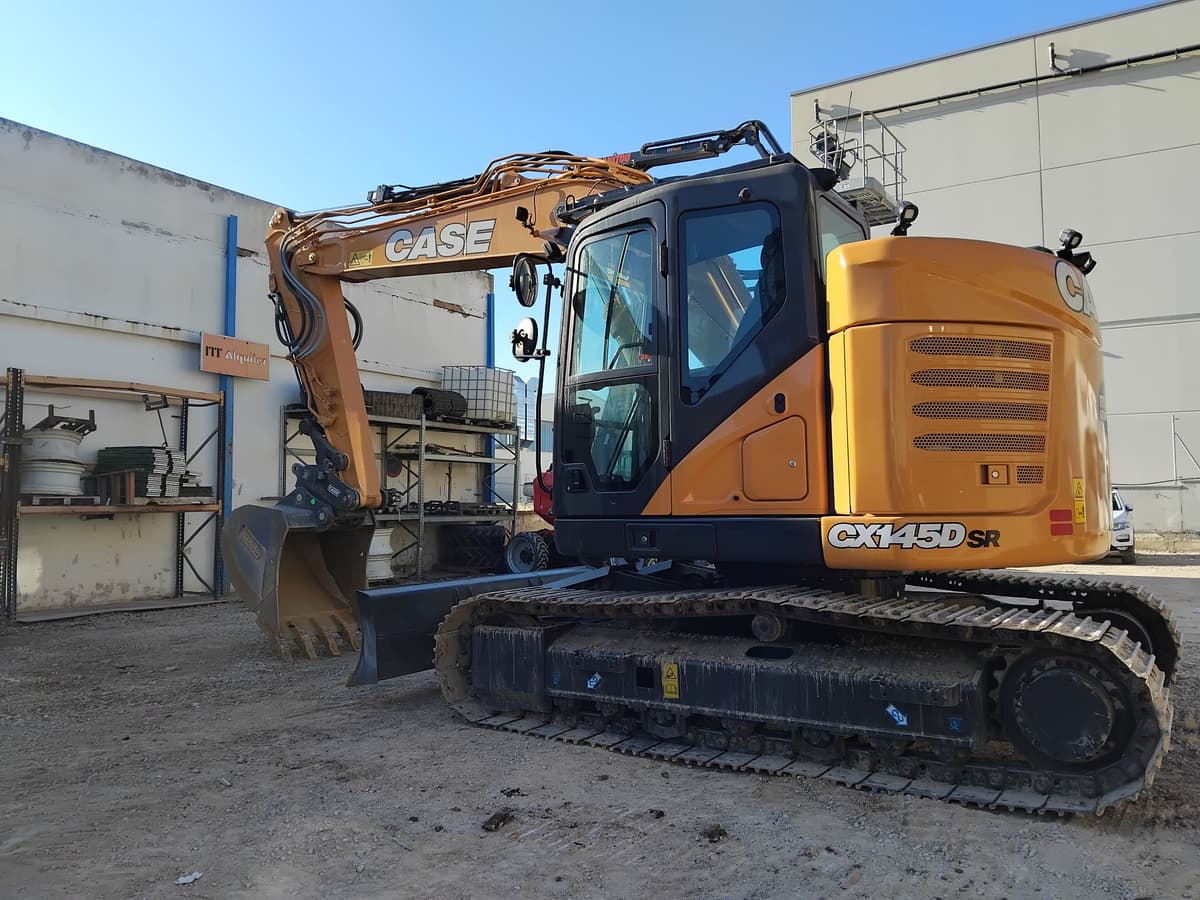 ALQUILER EXCAVADORA DE CADENAS CASE CX145DSR website